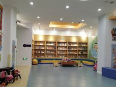 -戊辰亲子游泳俱乐部