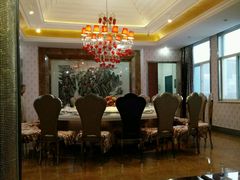 -学生路大别山酒店