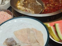 -沸炉重庆老火锅(军事博物馆店)