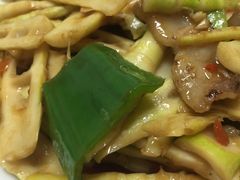 土猪肉炒乡下笋-光头强美食