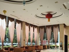 -兴芮温泉度假区