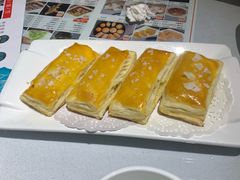 -高第街56号餐厅(宝龙店)