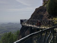 -玻璃桥景区石牛寨