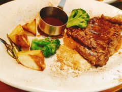 -DEEP·深美式餐吧(五棵松华熙LIVE店)