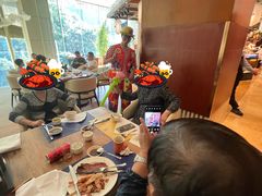 -怡咖啡海鲜自助餐厅(浦东香格里拉店)