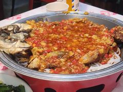 -堂瓦里·33年传统赣菜(第一街区店)