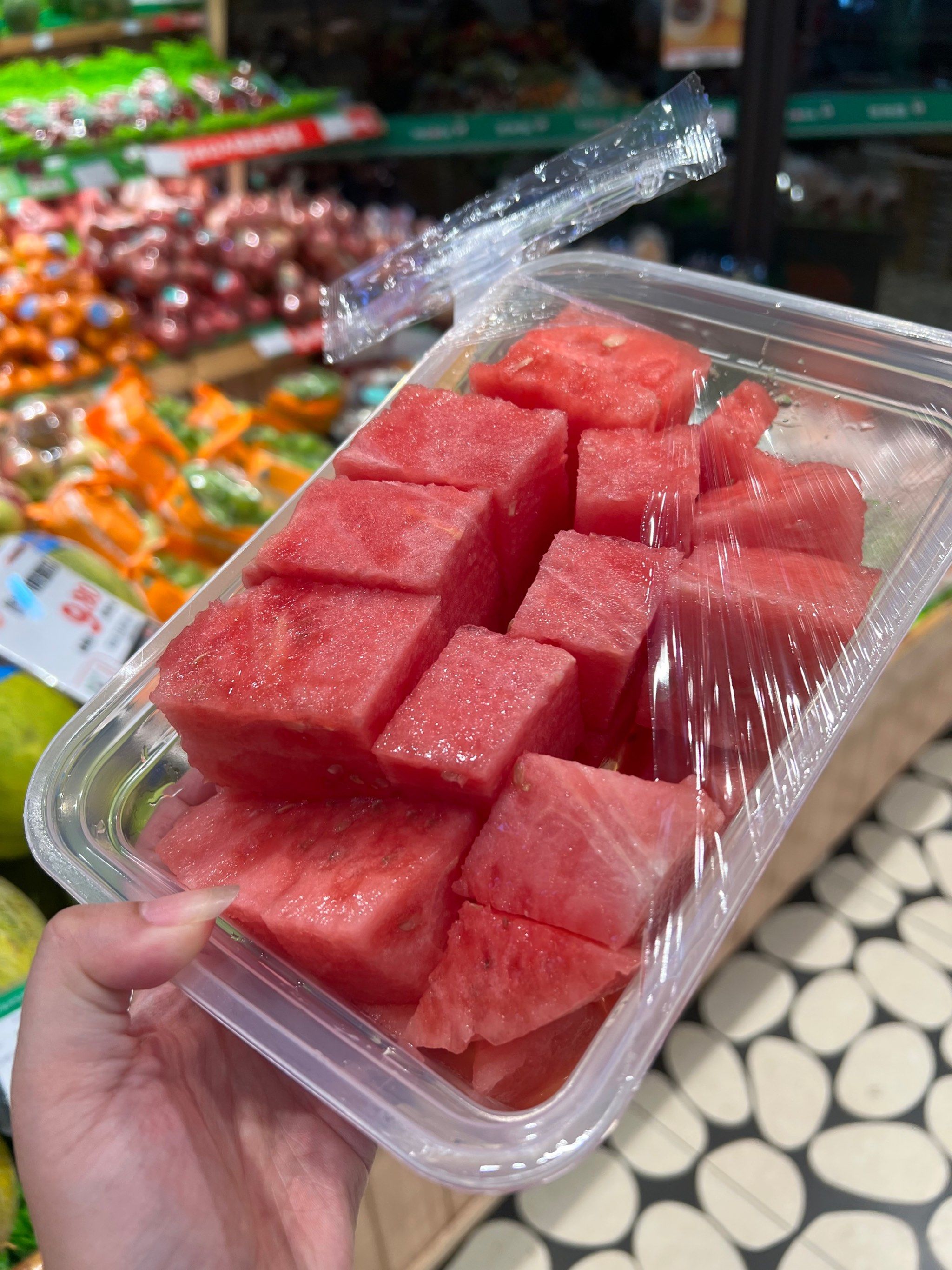 藏在西瓜里的夏天 普普通通的鲜切西瓜