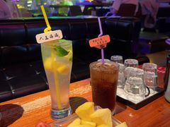 -喜鹊音乐酒馆(西街店)