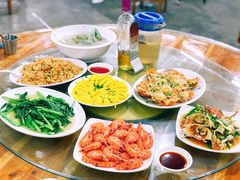 蒜蓉粉丝蒸扇贝-明记海鲜大排档(巽寮湾店)
