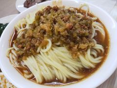 小担担面-华天新川面馆(缸瓦市店)