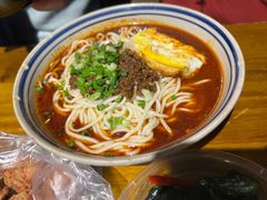 招牌传统麻辣面-聚合鑫东北熏酱熟食麻辣面(长阳店)