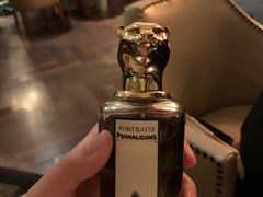 -LONG BAR 廊吧(外滩华尔道夫酒店)