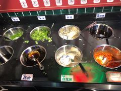 -卤校长重庆火锅(国兴店)