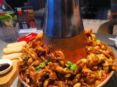 -老佛爷铜炉蛙锅(东门老街店)