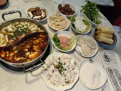 -德林酸菜鱼火锅(南丹店)