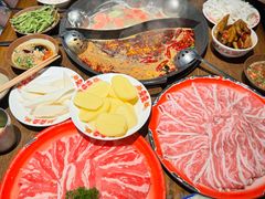 -萍姐火锅·公路夜市(武汉首店)