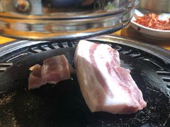 厚切五花肉-唯成•韩国炭火烤肉 유성고기