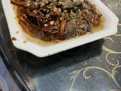 -唔呶喔哩酒家(生产街店)
