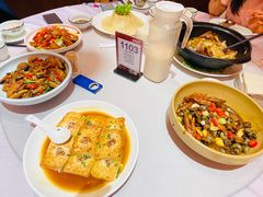 -客家大院·非遗赣南客家菜(郁孤台店)