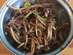 -乌镇那一年小院主题餐厅(甘泉西路店)
