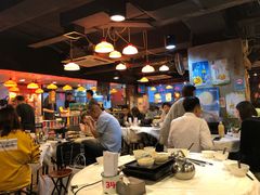 -鲜入围煮花胶鸡海鲜火锅