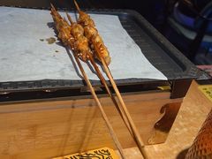 -喝丢一只鞋海鲜烧烤·海肠捞饭(东关街店)