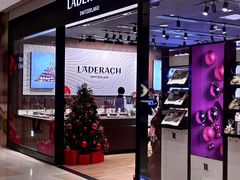 -Laderach 莱德拉(上海环贸iapm店)