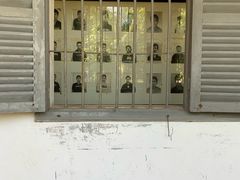 -吐斯廉屠杀博物馆