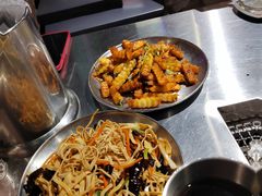 -马路牙子烧烤音乐酒馆(望京店)