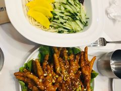 -博姆炸鸡精品餐厅(常发广场店)