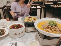 -小菜园新徽菜(宜兴八佰伴店)