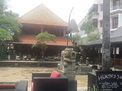 -Pundi Pundi Restaurant