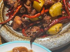 -隔壁老王·家常云南菜(花巷店)