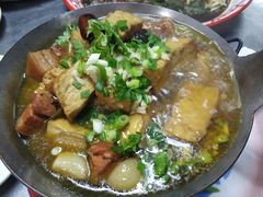 杀猪菜-闯关东东北农家菜(崂山石老人店)