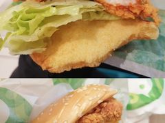 超级芝士黑椒鸡腿堡-德克士(崂山百货店)