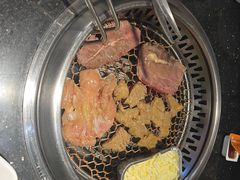 -木槿花韩式炭烤·熟成肉工坊(孙文东路店)