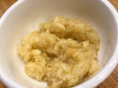 蒜泥-超越炭火牛蛙火锅鸡(河东店)