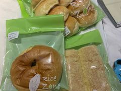 -RiceZone乐食尊纯米面包坊(望京店)