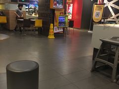 大堂-麦当劳(杭州庆春路店)