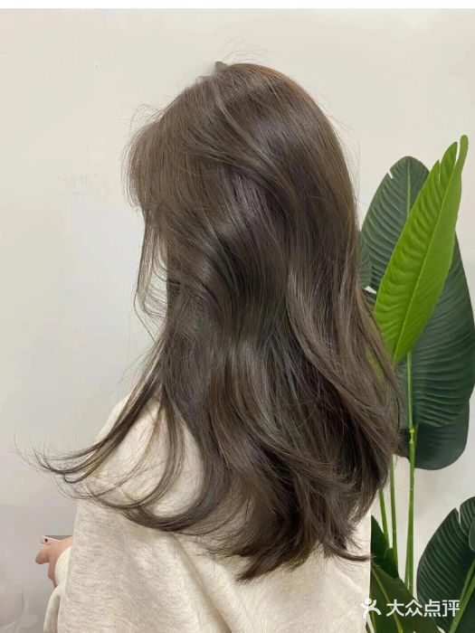 Hello Lady发型设计图片