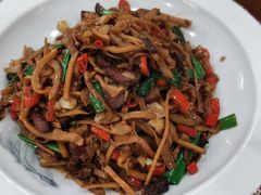 -湖南人家湘菜馆(镇江路店)