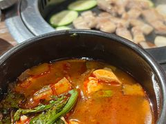 -香猪坊韩国烤肉专属门店(魏公村店)