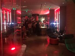 -池畔酒吧 WET Bar
