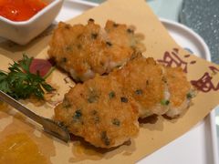 -海派美食·家宴海鲜青岛菜·石锅鲽鱼头(东方城店)