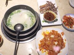 英子狗肉馆-英子补身汤(海兰路店)