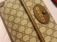 -Gucci(时代广场店)