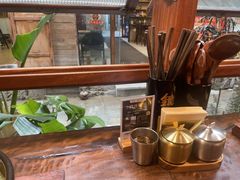 -银米·云南传统过桥米线(双廊黑金冠店)