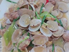 -潘先生平价海鲜城(神州半岛店)