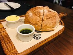 -恰餐厅及酒吧 CHAR Bar & Grill (北京丽都皇冠假日店)