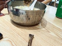 -魔都三兄弟酸辣粉·蘸卤炸串(虹桥万科店)